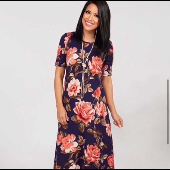 Navy buttery super soft women’s short sleeved maxi dress - Picture 4 of 4